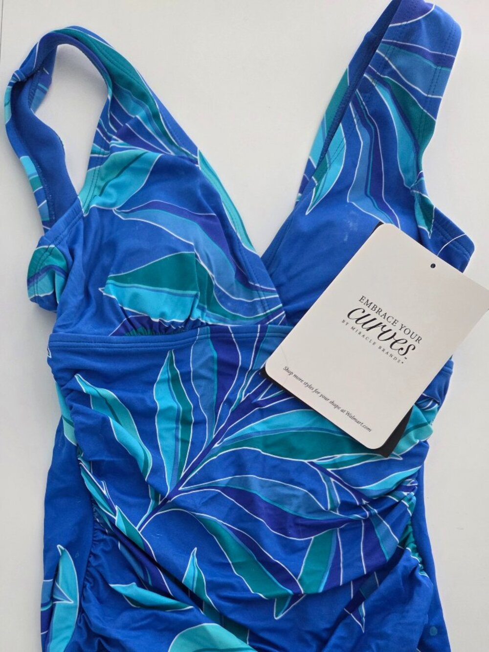 NWT Embrace Your Curves by Miracle Brands Vanessa One Piece - Small (4-6)